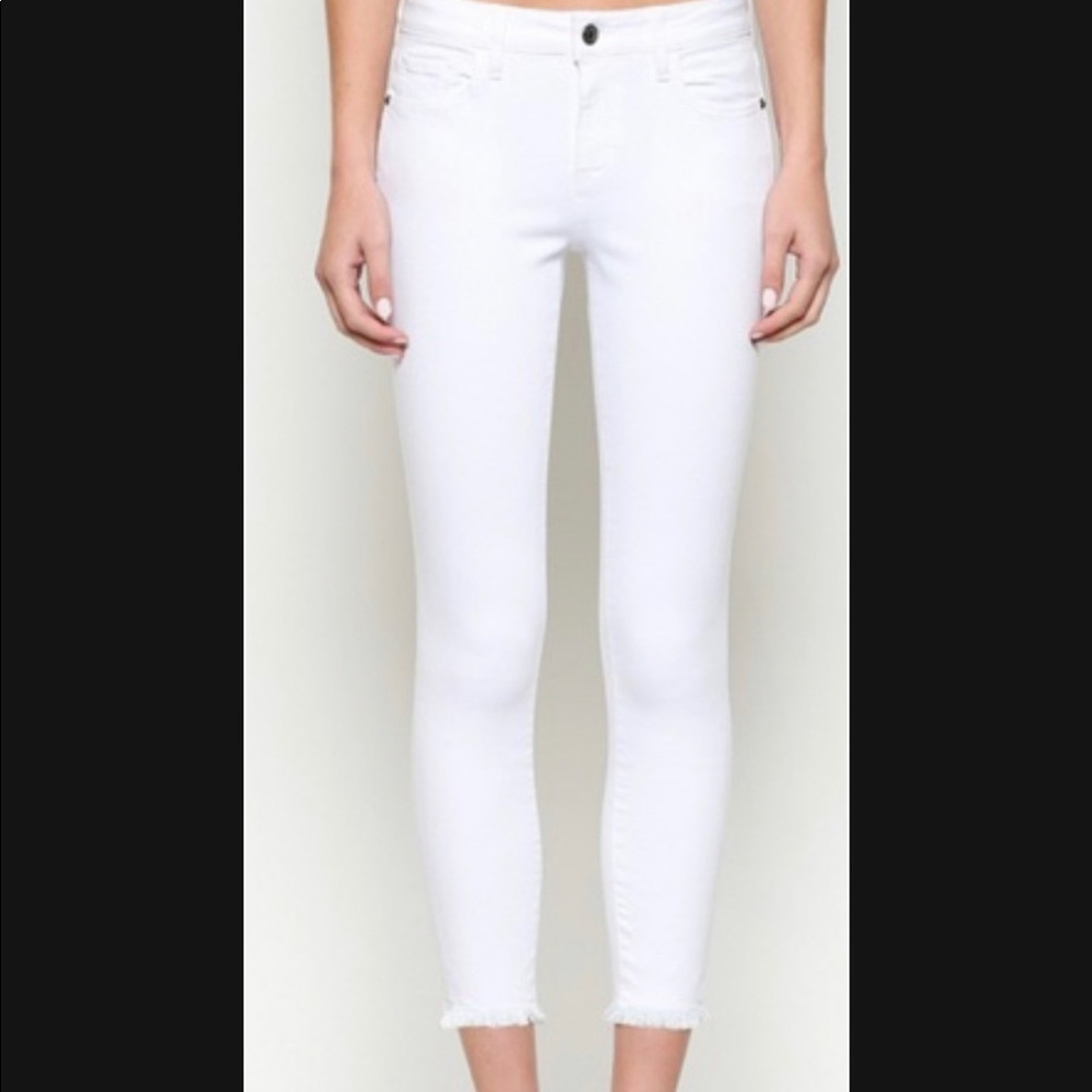 White Skinny Jeans W/ Frayed Hem